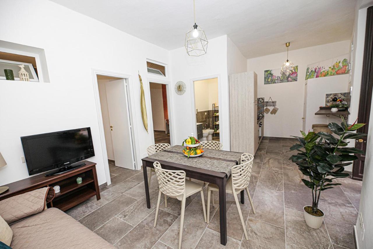 Casa Raffadali, In Centro Storico A Palermo Apartment Bagian luar foto